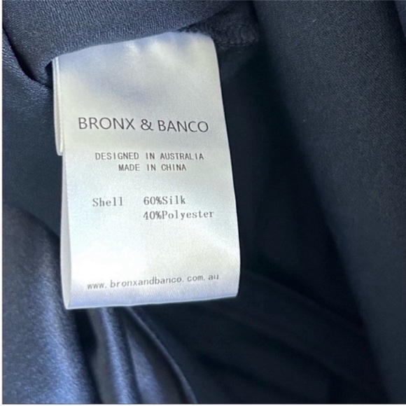 Bronx and Banco Jana Puff Sleeve Heart Mini Dress NWT - Picture 8 of 9